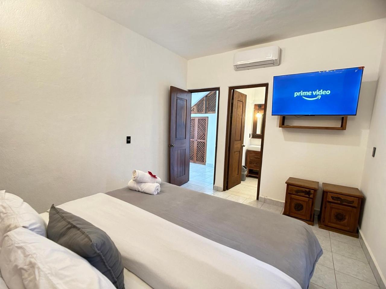 Hotel Tres Santos Troncones Eksteriør bilde