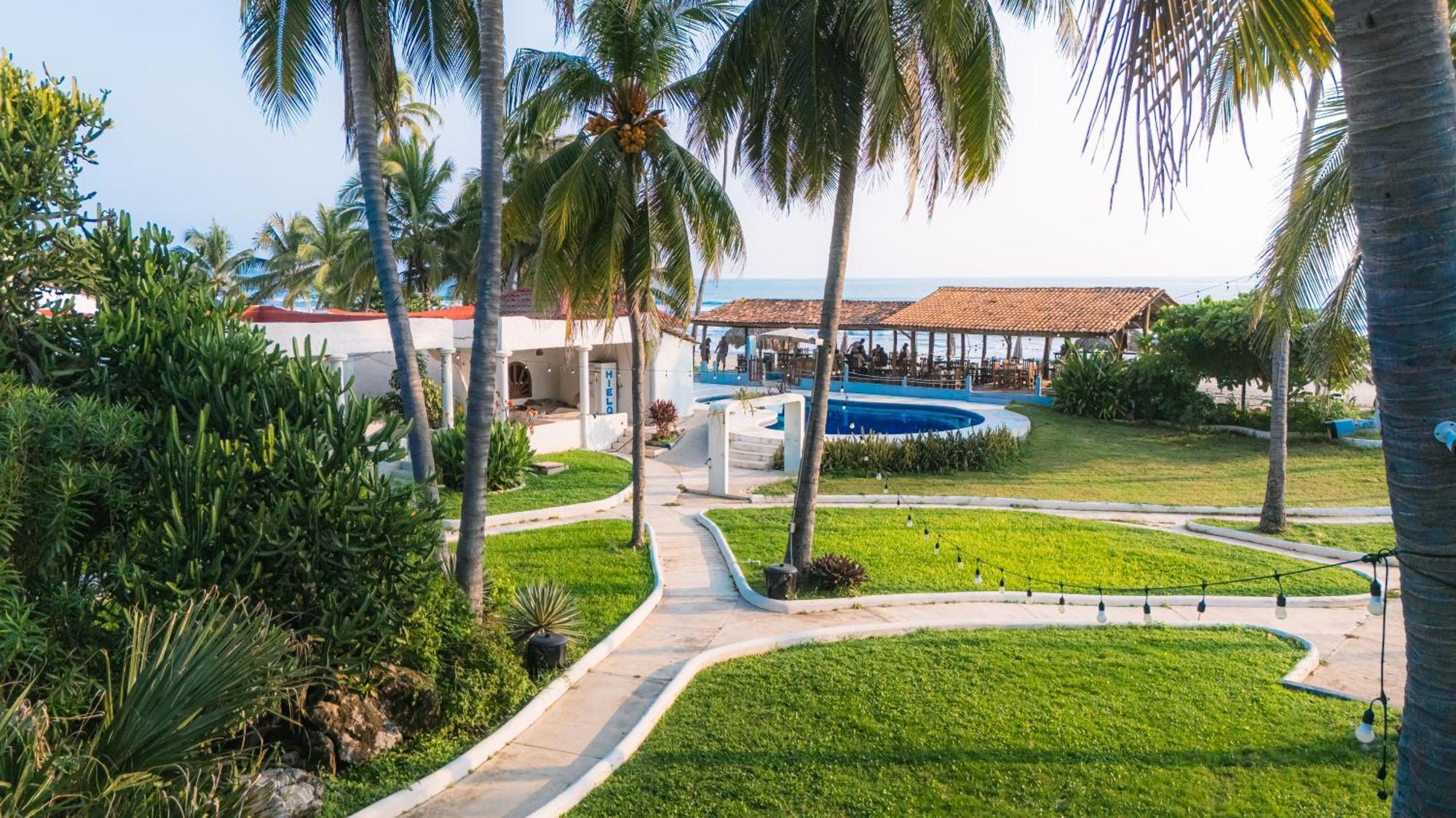 Hotel Tres Santos Troncones Eksteriør bilde